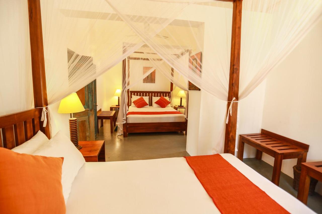 Ocean Cottage Kalametiya Esterno foto