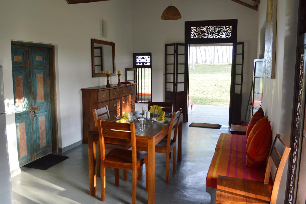 Ocean Cottage Kalametiya Esterno foto